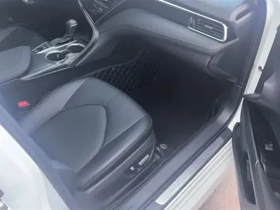 Toyota Camry 2023, 69600 км, за 123000 CNY - фото 8