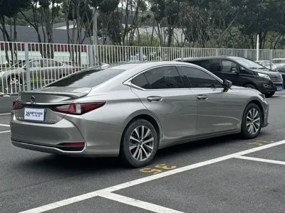 Lexus ES 2019, 65000 км, за 169000 CNY - фото 7