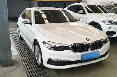 BMW 5 Series 2018, 173900 км, за 127298.77 CNY