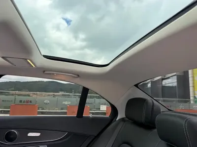 Mercedes-Benz C-Class 2020, 67000 км, за 135900 CNY - фото 35