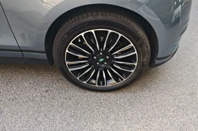 Land Rover Range Rover Velar 2018, 108900 км, за 143651.81 CNY - фото 8