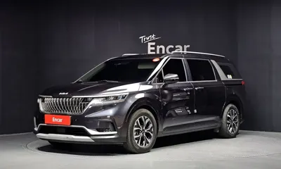 Kia Canival · 2023 год