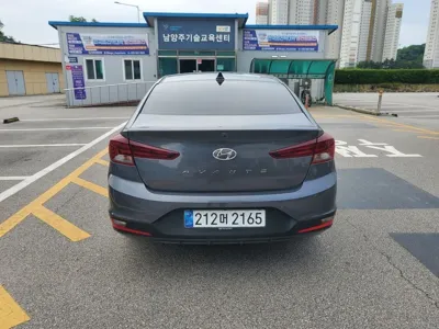 Hyundai Avante 2019, 79174 км, за 11290000 KRW - фото 4