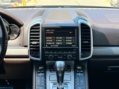Porsche Cayenne 2010, 210000 км, за 139800 CNY - фото 8