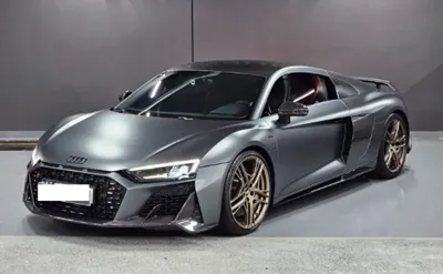 Audi R8 · 2019 год