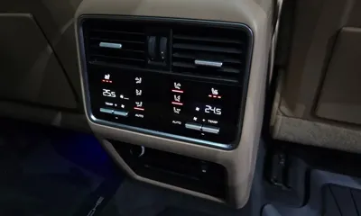 Porsche Cayenne 2021, 23659 км, за 90500000 KRW - фото 20