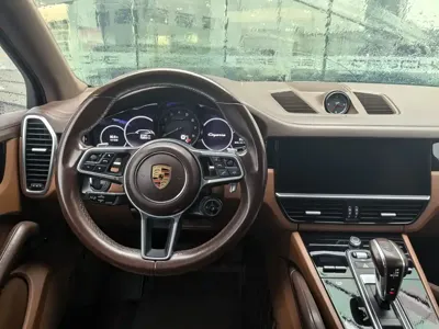 Porsche Cayenne Hybrid 2023, 57000 км, за 438000 CNY - фото 22