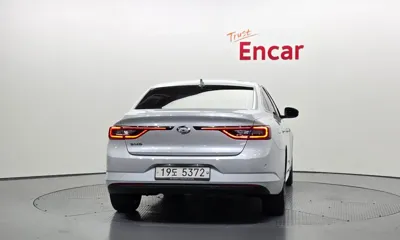 Renault-KoreaSamsung SM6 2019, 72623 км, за 9900000 KRW