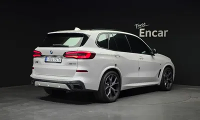 BMW X5 2023, 15301 км, за 114000000 KRW - фото 2
