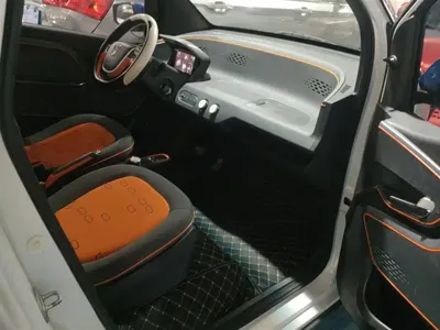 Baojun E100 2019, 61700 км, за 15300 CNY - фото 8