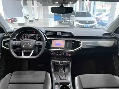 Audi Q3 2022, 17400 км, за 193800 CNY - фото 9