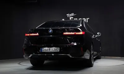 BMW 7-Series 2025, 6546 км, за 143300000 KRW