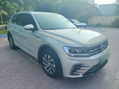 Volkswagen 途观L插电混动 2020, 110600 км, за 79900 CNY