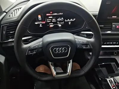 Audi Q5L 2023, 90600 км, за 171900 CNY - фото 11