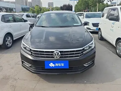 Volkswagen Passat 2017, 69500 км, за 58800 CNY