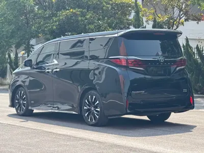 Toyota Alphard 2024, 45000 км, за 798000 CNY - фото 6