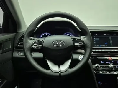 Hyundai Avante 2019, 164638 км, за 8200000 KRW - фото 9