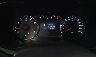 Kia Carens 2015, 174054 км, за 7390000 KRW - фото 8