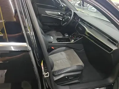 Audi A6L 2020, 87500 км, за 169400 CNY - фото 25