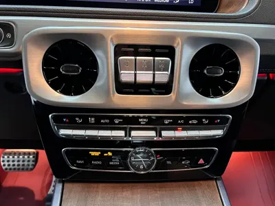 Mercedes-Benz G-Class 2024, 30000 км, за 1230000 CNY - фото 9