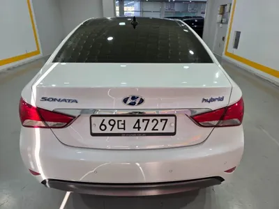 Hyundai Sonata 2014, 129324 км, за 6900000 KRW