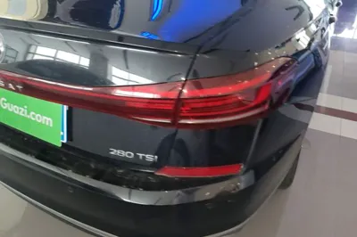 Volkswagen Passat 2024, 34000 км, за 110065.92 CNY - фото 9