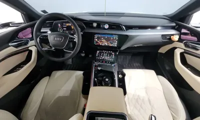 Audi e-tron 2021, 120259 км, за 50700000 KRW - фото 7