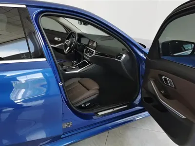 BMW 3 Series 2020, 77500 км, за 118800 CNY - фото 8