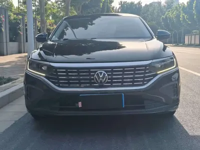 Volkswagen Passat 2023, 106300 км, за 75500 CNY - фото 2