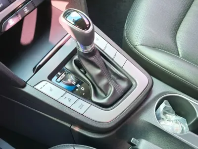 Hyundai Avante 2017, 114748 км, за 9300000 KRW - фото 9