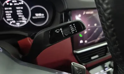 Porsche Cayenne 2022, 89332 км, за 82990000 KRW - фото 29