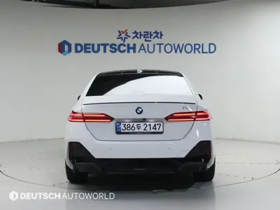 BMW 5-Series 2024, 42702 км, за 55500000 KRW