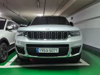 Jeep Cherokee · 2023 год