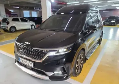Kia Canival 2023, 77101 км, за 8040000 KRW