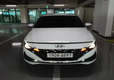 Hyundai Avante · 2023 год