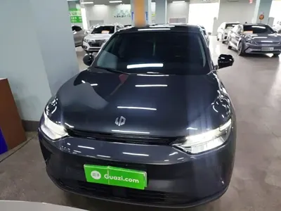 Leapmotor Leapmotor C11 2023, 70900 км, за 81800 CNY