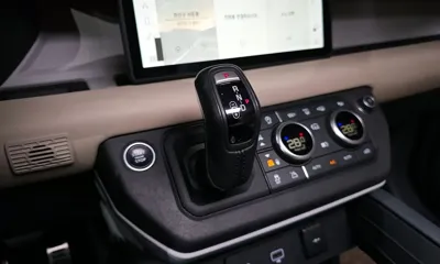 Land Rover Defender 2022, 101296 км, за 68000000 KRW - фото 9