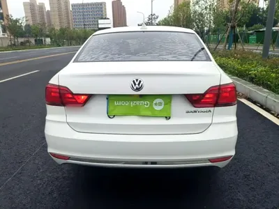 Volkswagen Santana 2021, 50300 км, за 37800 CNY - фото 6