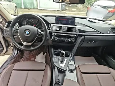 BMW 3 Series 2019, 90300 км, за 80300 CNY - фото 10