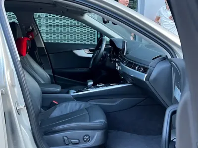 Audi A4L 2019, 43000 км, за 92800 CNY - фото 22