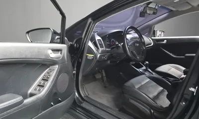 Kia K3 2015, 98246 км, за 5500000 KRW - фото 10