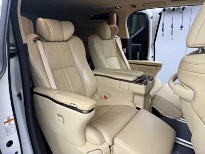 Toyota Alphard 2021, 70000 км, за 449900 CNY - фото 13