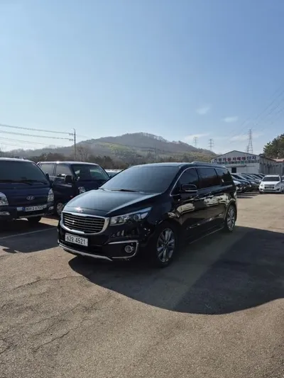 Kia Canival · 2015 год