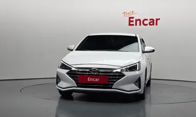 Hyundai Avante 2020, 156512 км, за 8800000 KRW