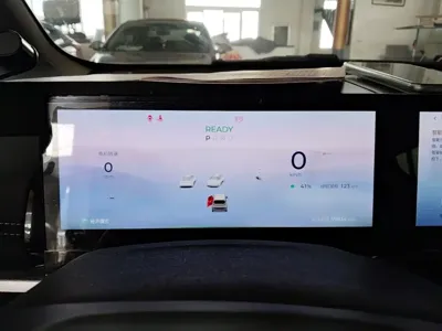 Baojun KiWi EV 2024, 59800 км, за 32000 CNY - фото 12