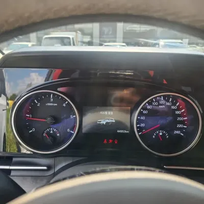 Kia Canival 2023, 47549 км, за 33310000 KRW - фото 8