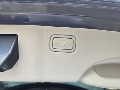 Kia Canival 2018, 162145 км, за 9500000 KRW - фото 8