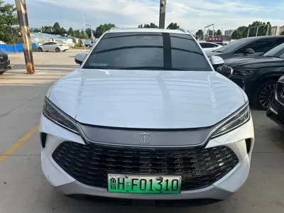 BYD L DM-i 2024, 15000 км, за 97800 CNY