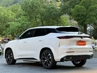 Changan UNI-Z New Energy 2024, 20000 км, за 82000 CNY