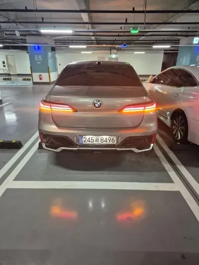 BMW 7-Series · 2024 год